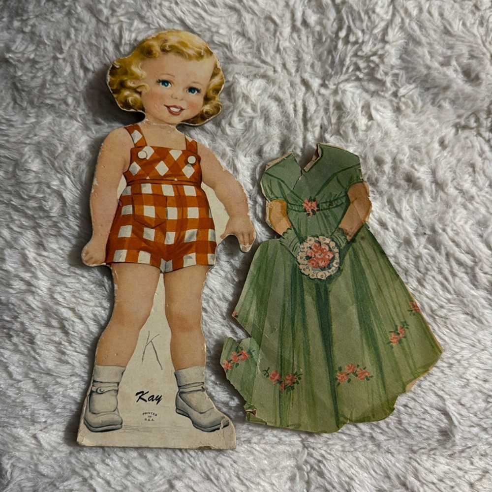 Vintage paper dolls